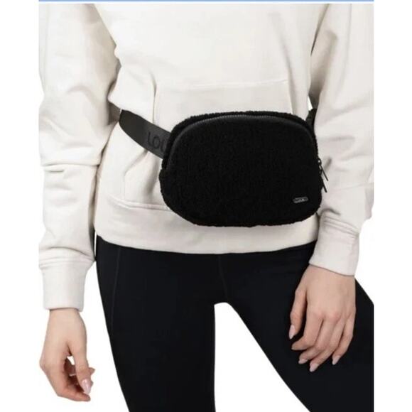 Lole Handbags - Lole Fleece Belt Bag Black Sherpa Waist Pack Unisex Crossbody Travel Handbag OS